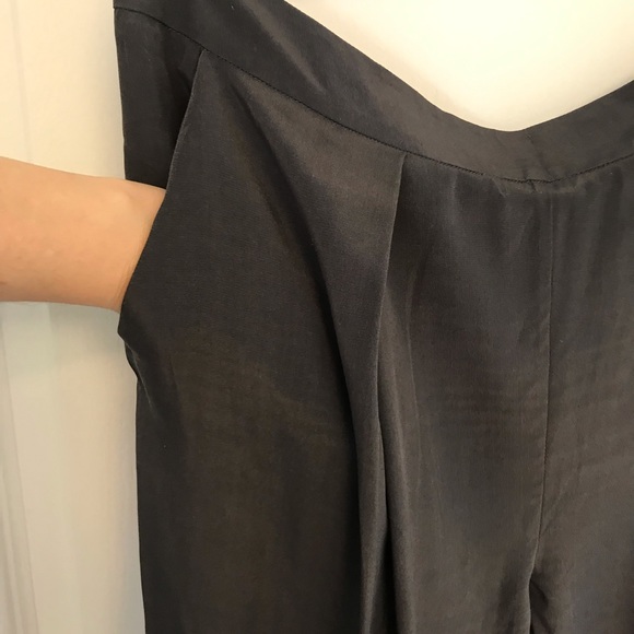 HOUSE OF HARLOW 1960 SILK HARLEM PANT GREY - Picture 2 of 7